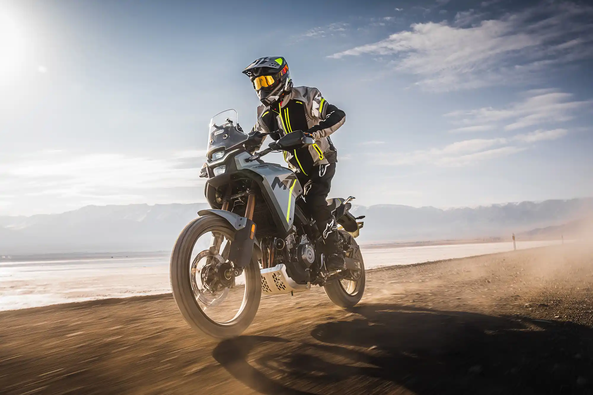 CF MOTO 800 MT Explore 2026 Neuf — Fuel Motors Seclin