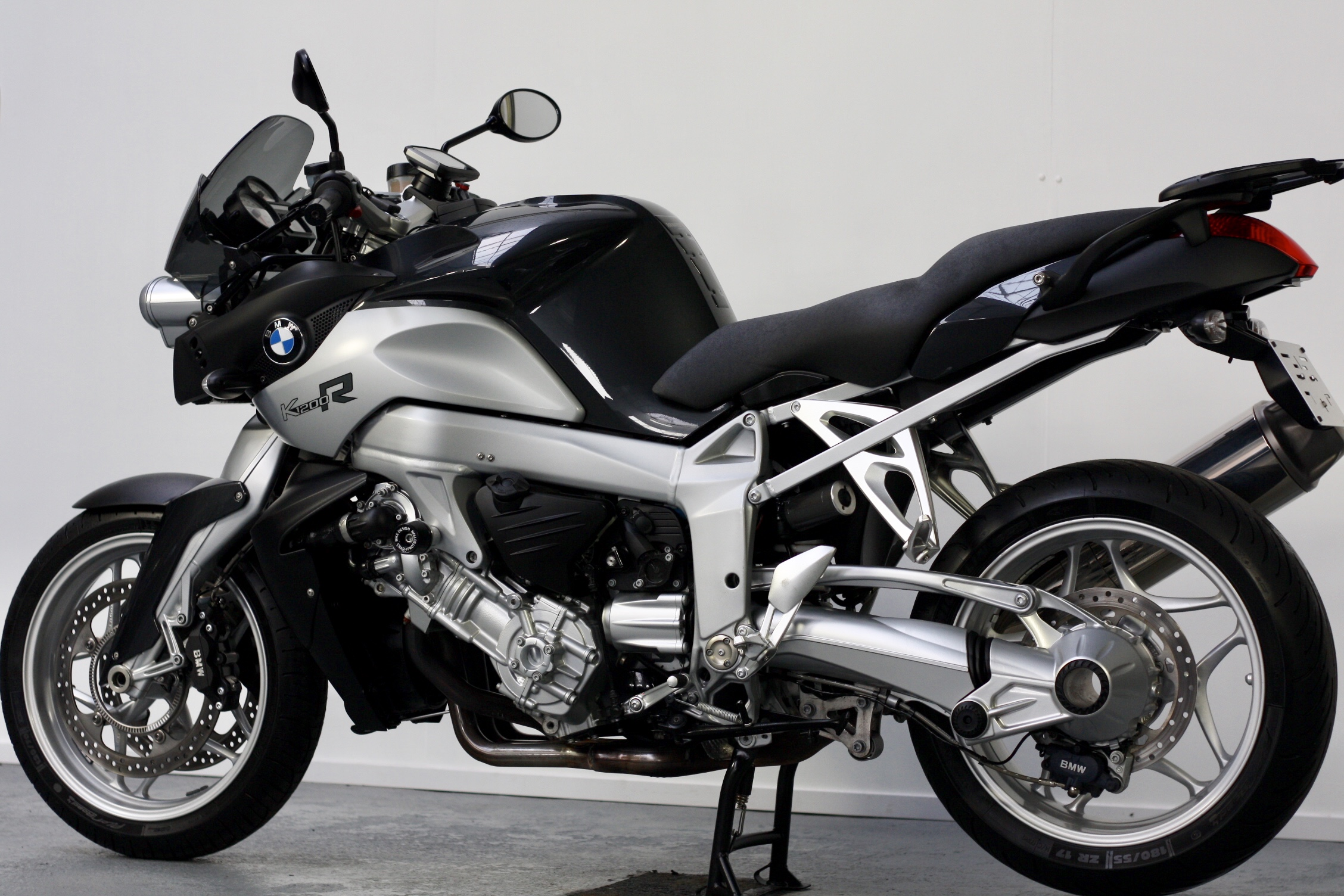 Мотоцикл bmw k1200r