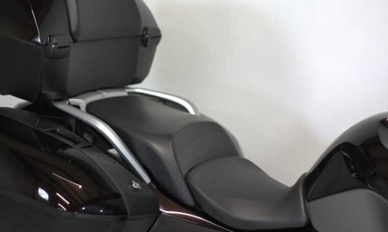 r125