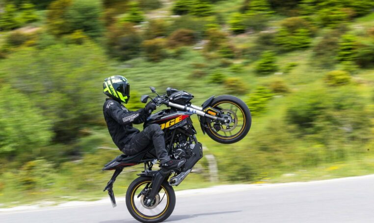 125r11