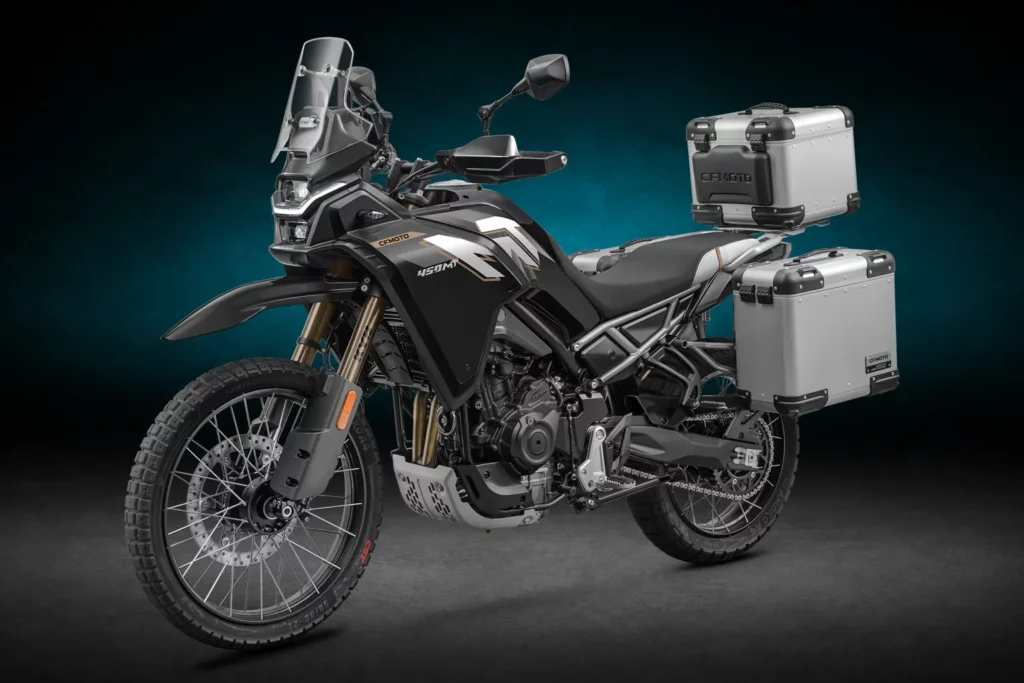 CFMOTO 450 MT 2026 - noire (valises + top case)